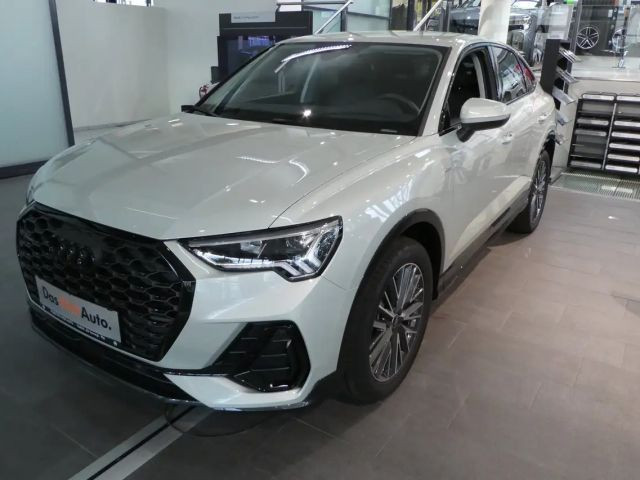 Audi Q3 Quattro S-Line 40 TDI