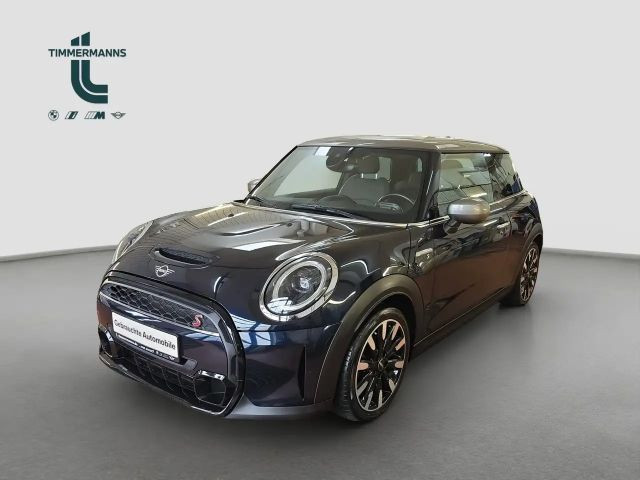 Mini Cooper S Classic Trim Navi DSG Tempom.aktiv