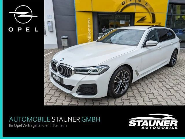 BMW 5 Serie 540 M-Sport xDrive Touring 540i