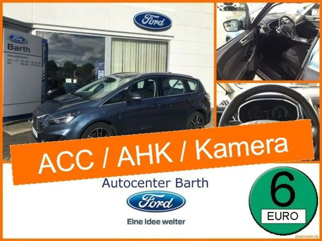 Ford S-Max Titanium