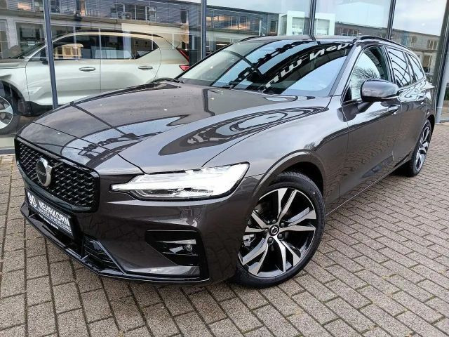 Volvo V60 Plus Dark