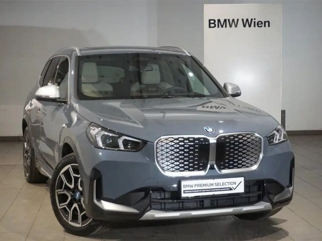 BMW iX1 xDrive30