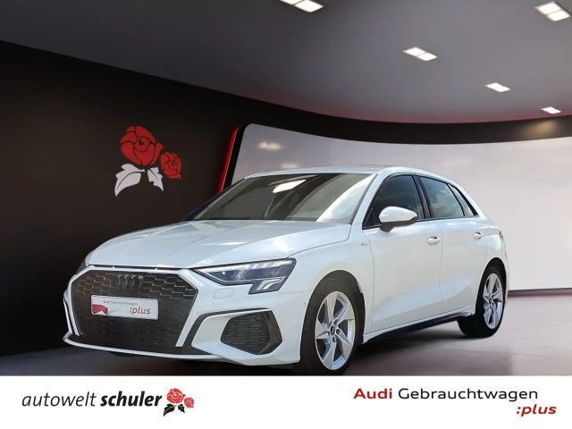 Audi A3 Sportback Sedan S-Line 1.5 TFSI