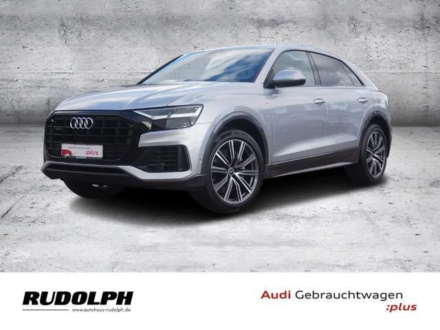 Audi Q8 Quattro S-Line 55 TFSI