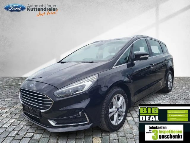 Ford S-Max Titanium