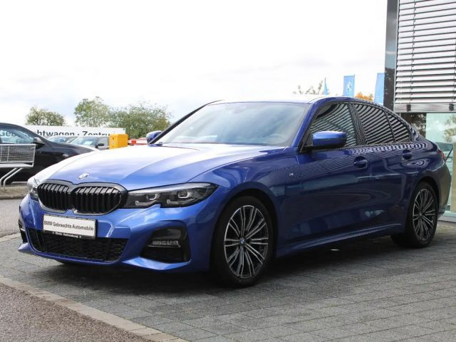 BMW 3 Serie 320 M-Sport Sedan 320i