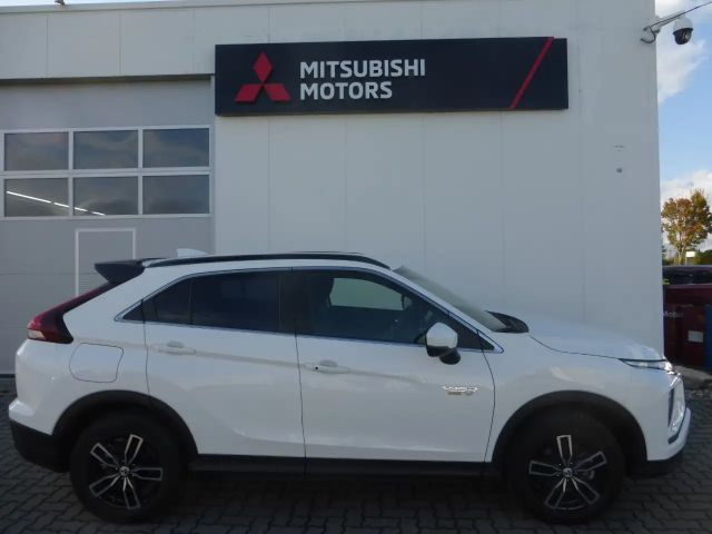 Mitsubishi Eclipse Cross PHEV 4WD MIVEC