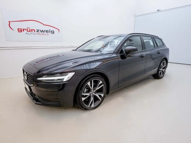 Volvo V60 Plus Dark