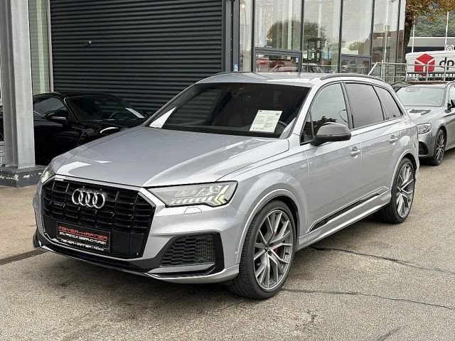 Audi Q7 Quattro S-Line Hybride 55 TFSI