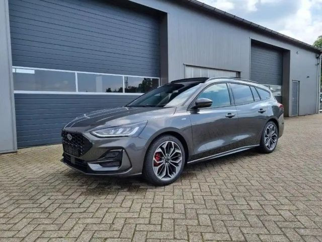 Ford Focus EcoBoost Wagon ST Line