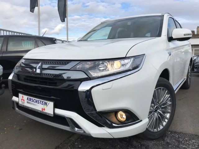 Mitsubishi Outlander 4WD