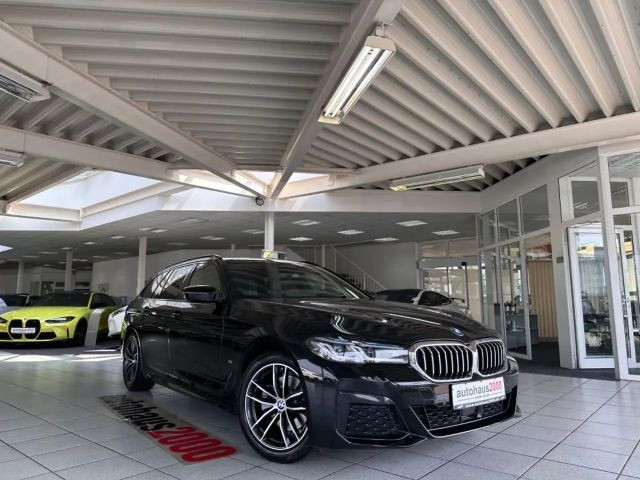 BMW 5 Serie 520 M-Sport 520i