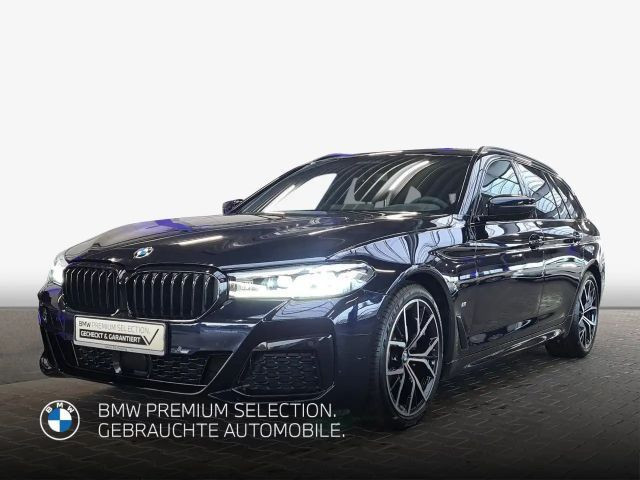 BMW 5 Serie 520 M-Sport 520d