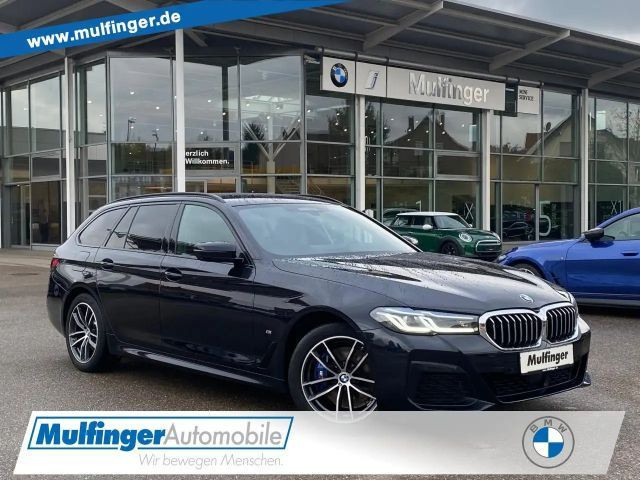 BMW 5 Serie 530 M-Sport Touring 530e