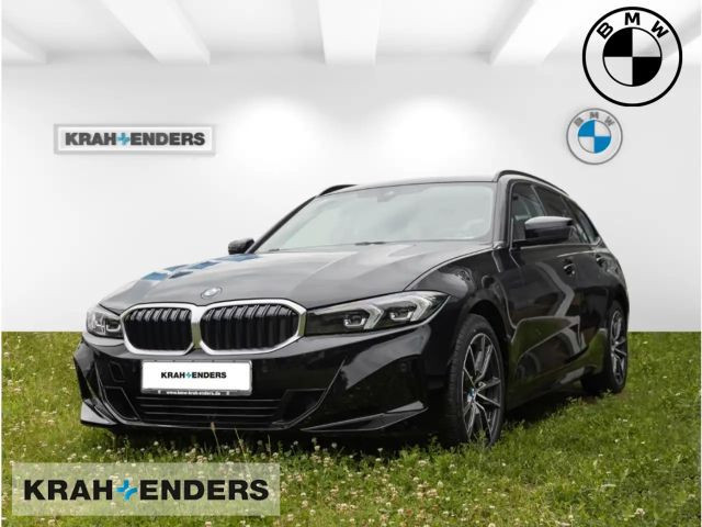 BMW 3 Serie 318 dTour.+Navi+Leder+HUD+PDCv+h NP 57.260,-