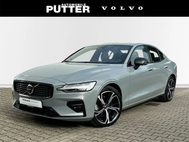 Volvo S60 AWD Ultimate Dark