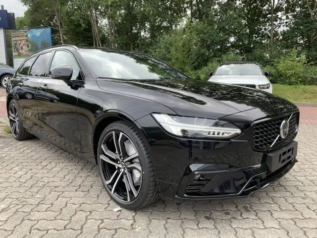 Volvo V90 Plus Dark