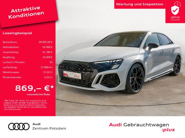 Audi RS3 Sedan Quattro S-Tronic