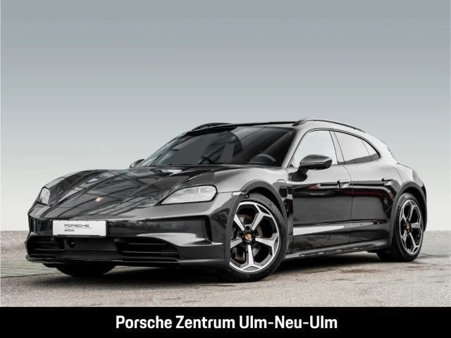 Porsche Taycan Cross Turismo