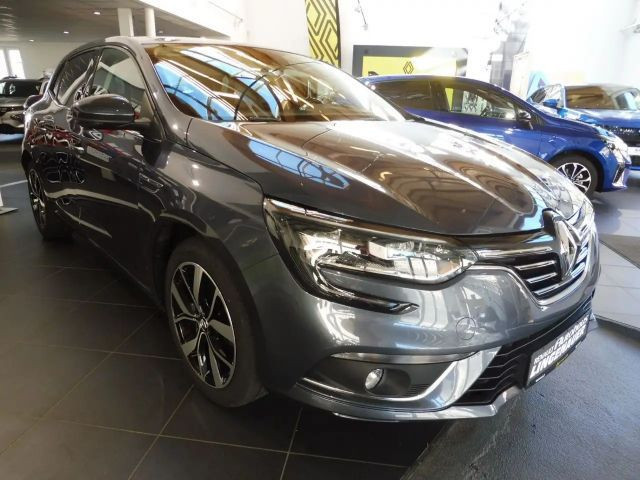 Renault Megane Bose