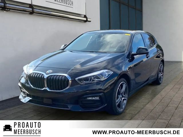 BMW 1 Serie 118 Sport Line Sedan 118d