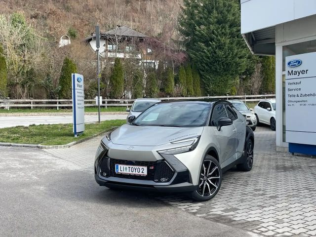 Toyota C-HR GR Vierwielaandrijving Hybride