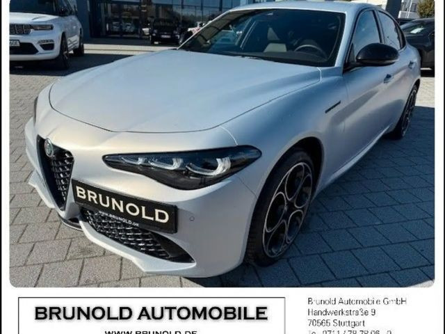 Alfa Romeo Giulia Q4 AT8