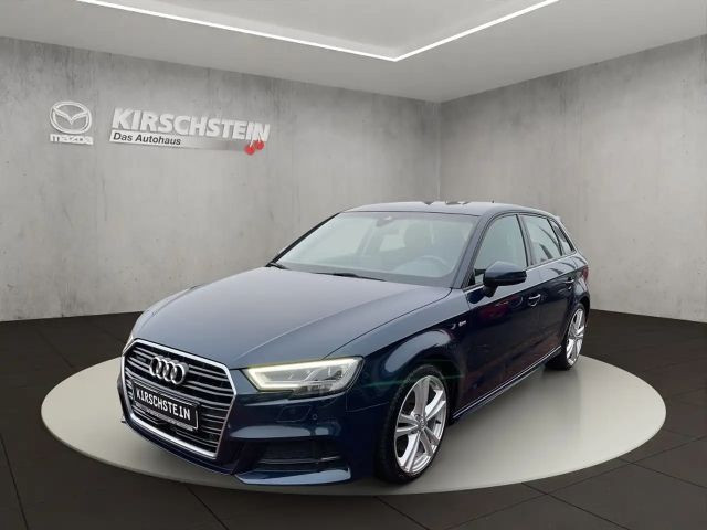 Audi A3 Sportback Sedan S-Line