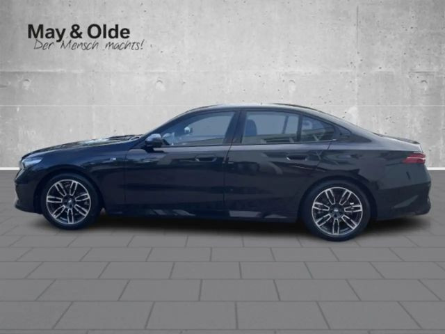 BMW 5 Serie 520 M-Sport Sedan 520d