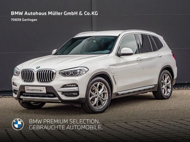 BMW X3 xDrive30e