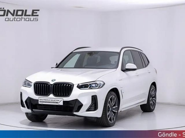 BMW X3 xDrive30e