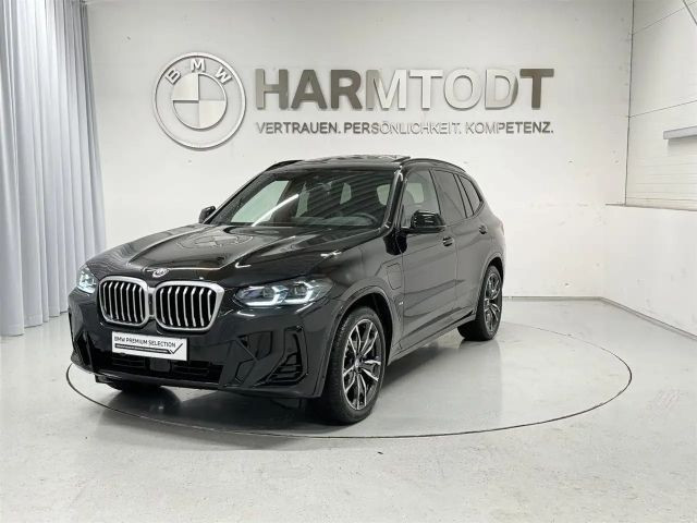 BMW X3 xDrive30e