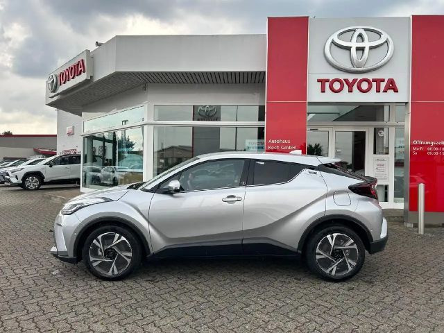 Toyota C-HR Team D Hybride