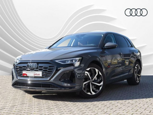 Audi Q8 e-tron Quattro S-Line 50