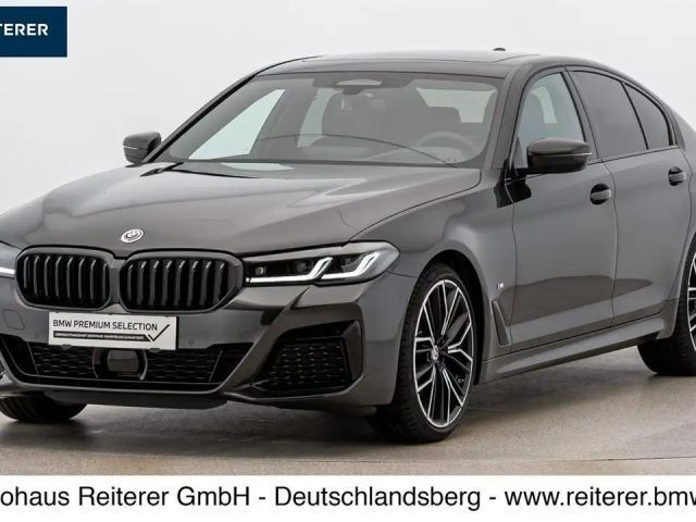 BMW 5 Serie 520 M-Sport xDrive 520d