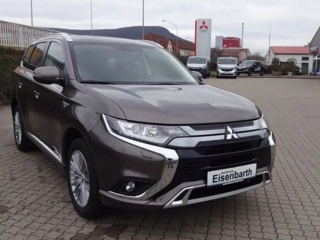 Mitsubishi Outlander PHEV Diamant Edition