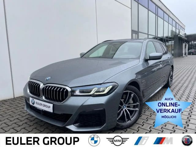 BMW 5 Serie 530 M-Sport xDrive Touring 530e