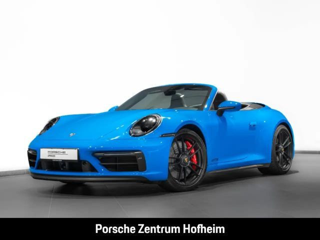 Porsche 992 GTS Cabrio Carrera 4