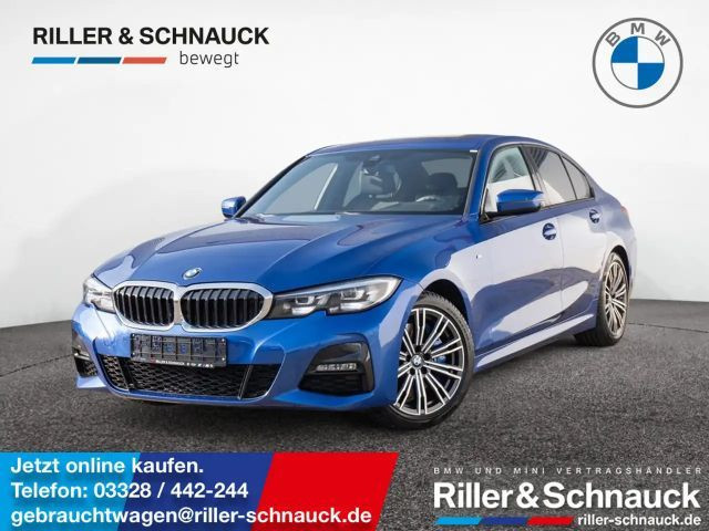 BMW 3 Serie 330 M-Sport xDrive Sedan 330i