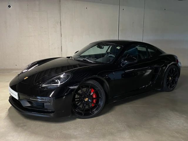 Porsche Cayman GTS Coupé 4