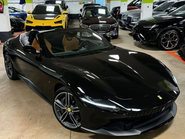 Ferrari Roma Spider