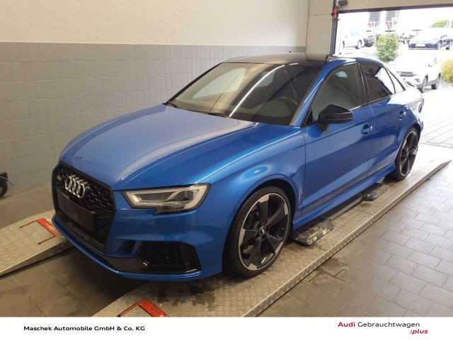 Audi RS3 Sedan Quattro S-Tronic