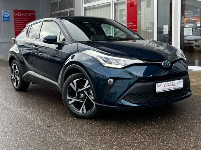 Toyota C-HR Team D Hybride