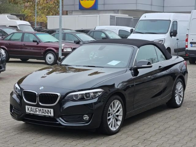 BMW 2 Serie 220 Cabrio Advantage pakket 220i