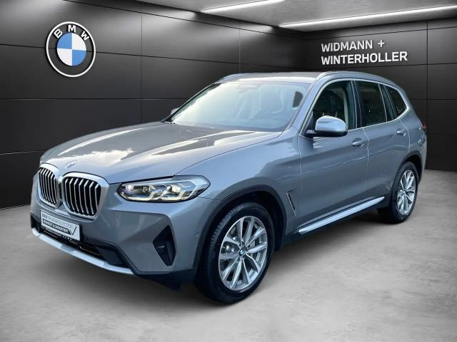 BMW X3 xDrive30i