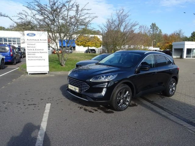 Ford Kuga Titanium Hybrid AWD X