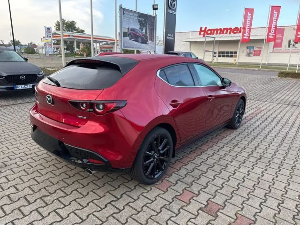 Mazda 3 SkyActiv 2.5L Homura e-Skyactiv