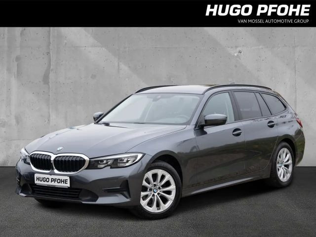 BMW 3 Serie 318 Touring Advantage pakket 318d