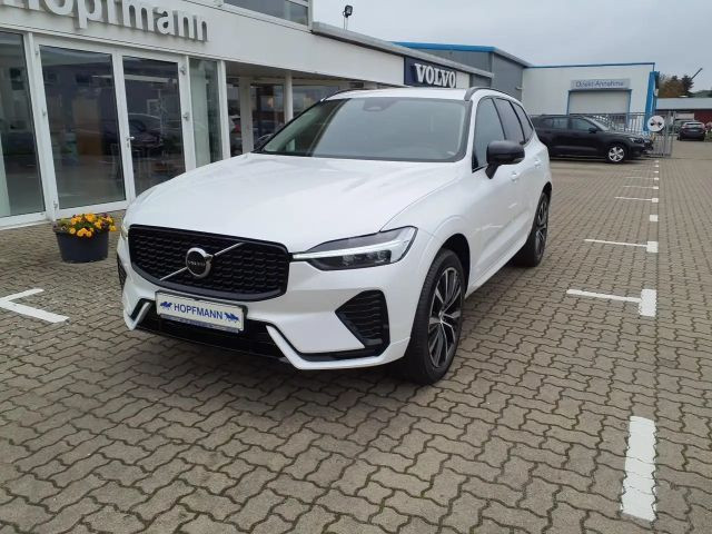 Volvo XC60 Plus Dark