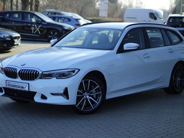 BMW 3 Serie 330 Touring 330e